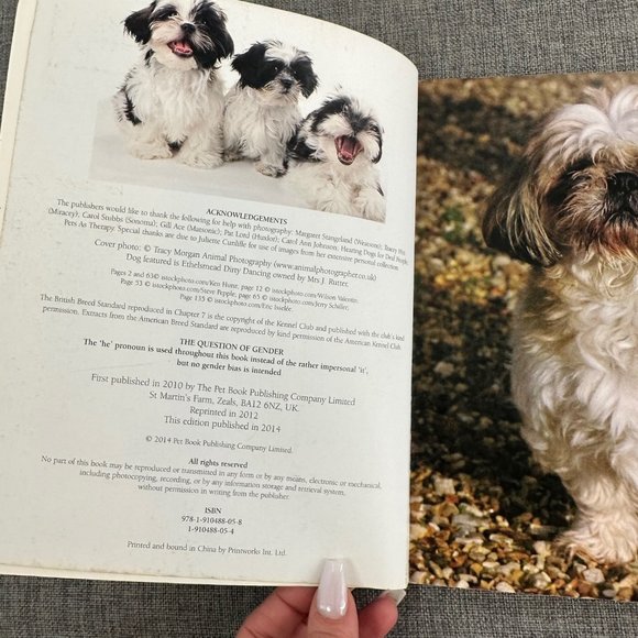 The Shih Tzu: Your Essential Guide From Puppy to Senior Dog Edited By Juliette C - Picture 4 of 12